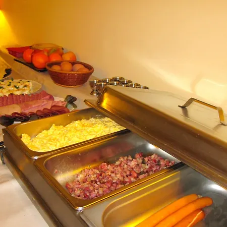 Hotel Kaiserhof 3*