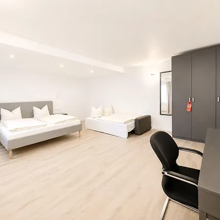 Kaiserhof 3* לרטה