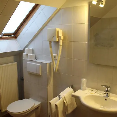 Kaiserhof Hotel 3*